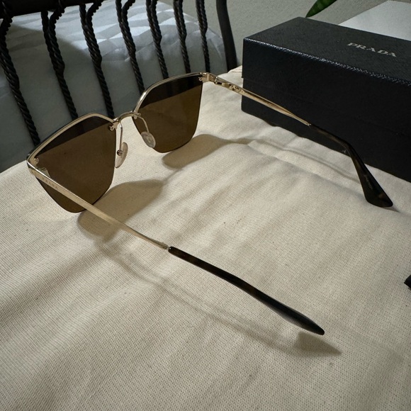 Prada Mirrored Cat Eye Sunglasses Gold - Picture 8 of 11